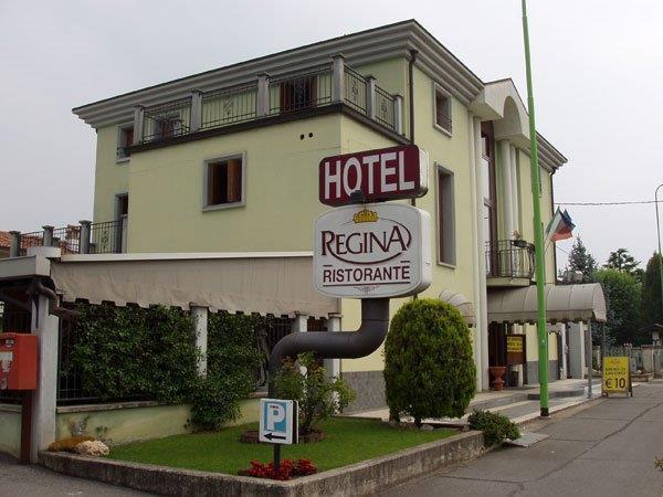 Hotel Ristorante Regina Mozzanica Экстерьер фото